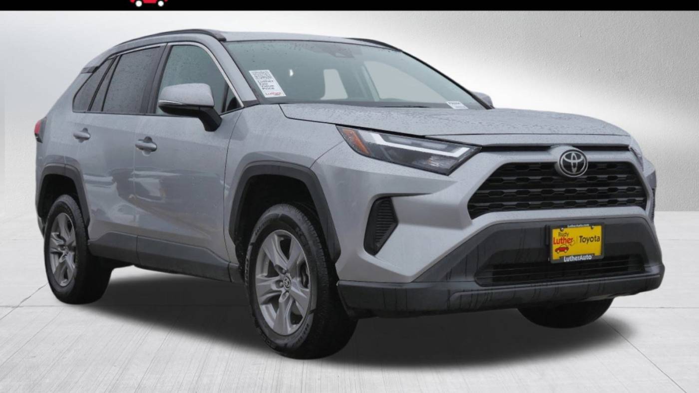 2022 Toyota RAV4 XLE — SUV — 68,180 mi — Golden Valley, MN
