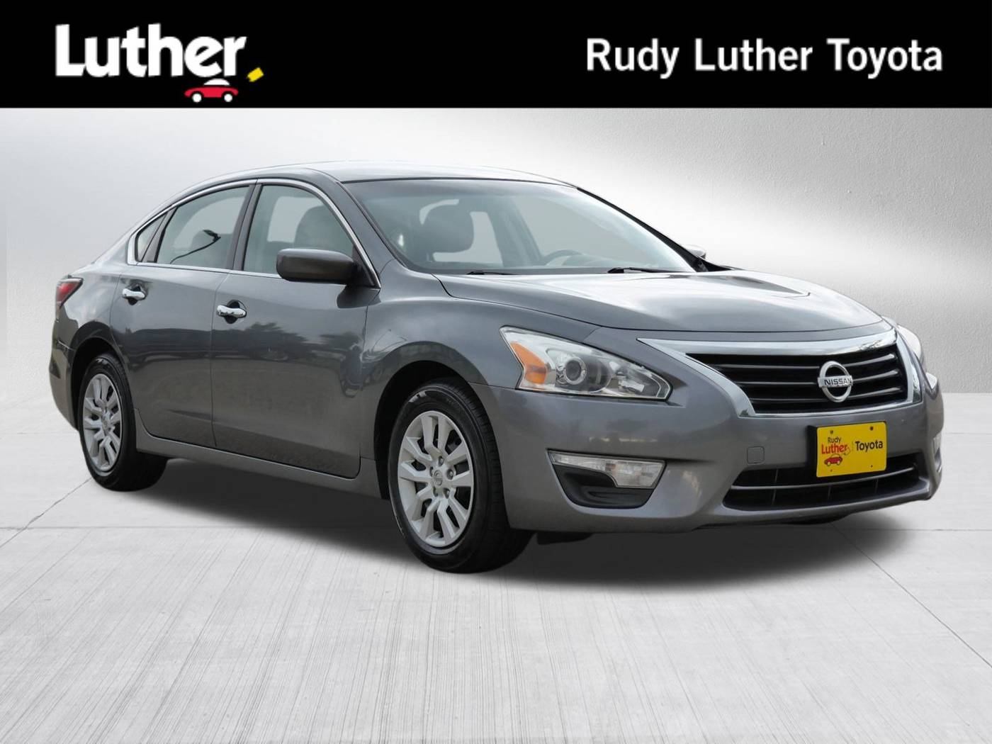 2014 Nissan Altima 2.5 S — Sedan — 106,320 mi — Golden Valley, MN
