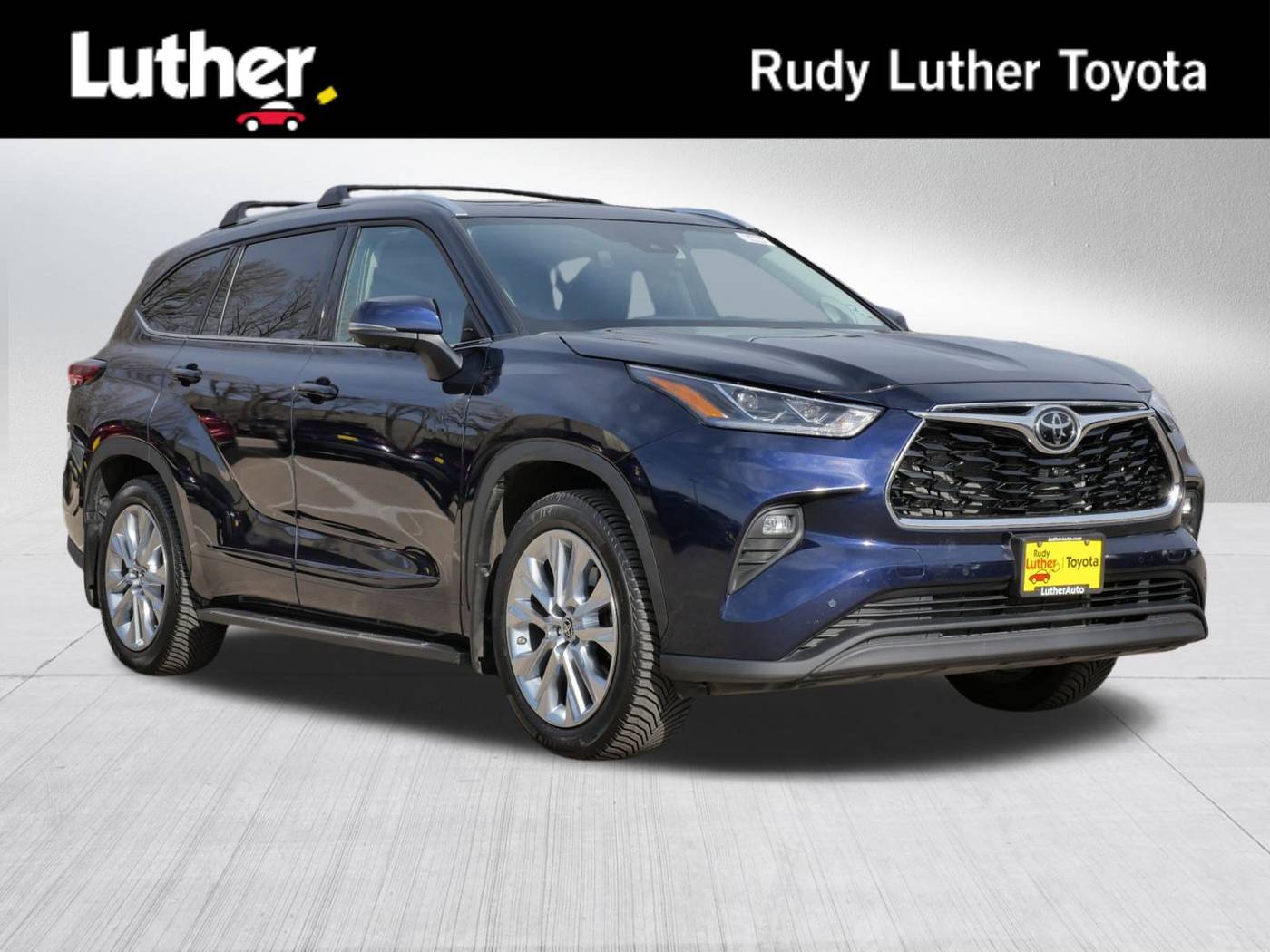 2023 Toyota Highlander Limited — SUV — 40,775 mi — Golden Valley, MN