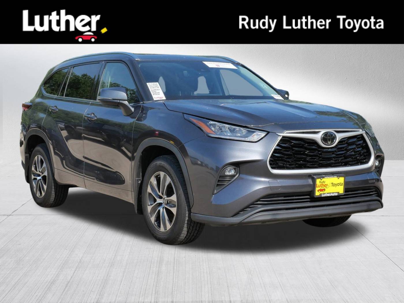 2020 Toyota Highlander XLE — SUV — 40,128 mi — Golden Valley, MN