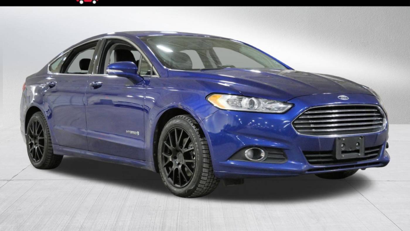 2013 Ford Fusion Hybrid SE — Sedan — 155,972 mi — Golden Valley, MN
