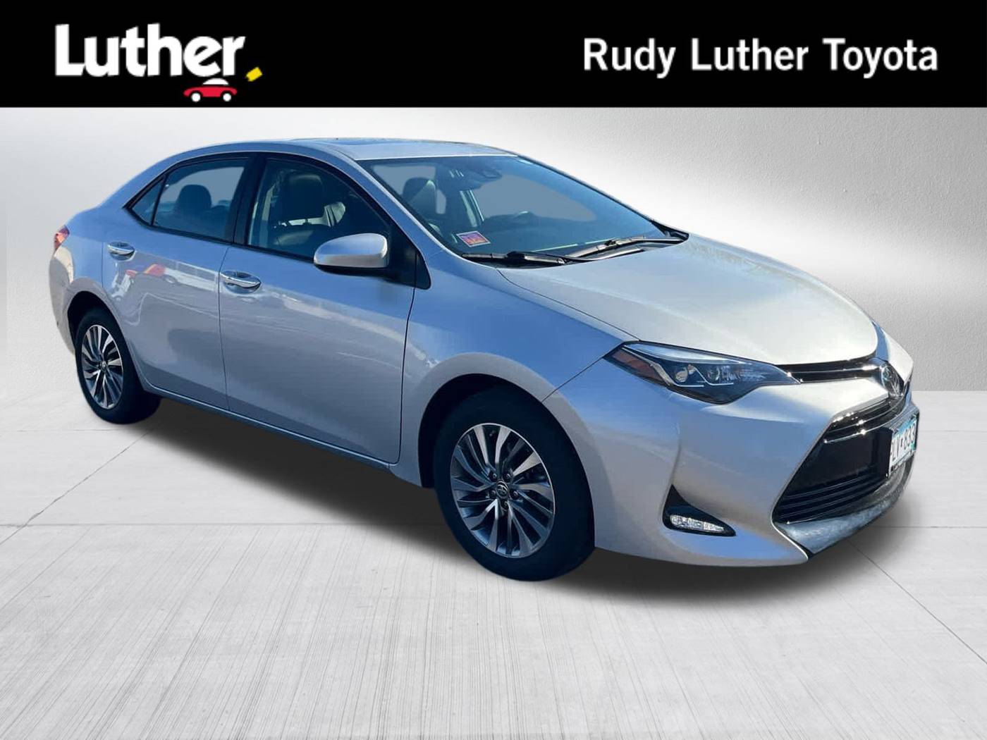 2017 Toyota Corolla XLE — Sedan — 64,950 mi — Golden Valley, MN