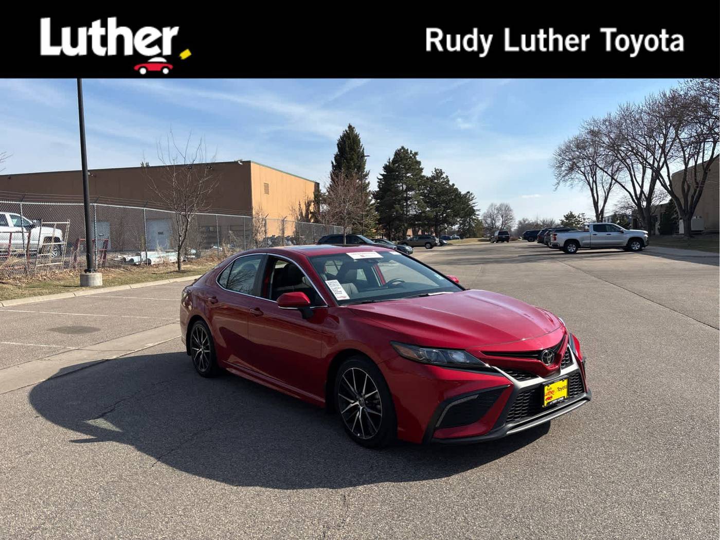 2022 Toyota Camry SE — Sedan — 31,444 mi — Golden Valley, MN
