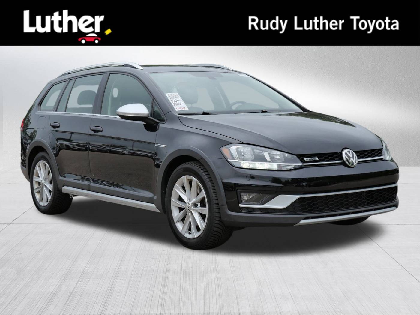 2018 Volkswagen Golf Alltrack SE — Wagon — 96,355 mi — Golden Valley, MN