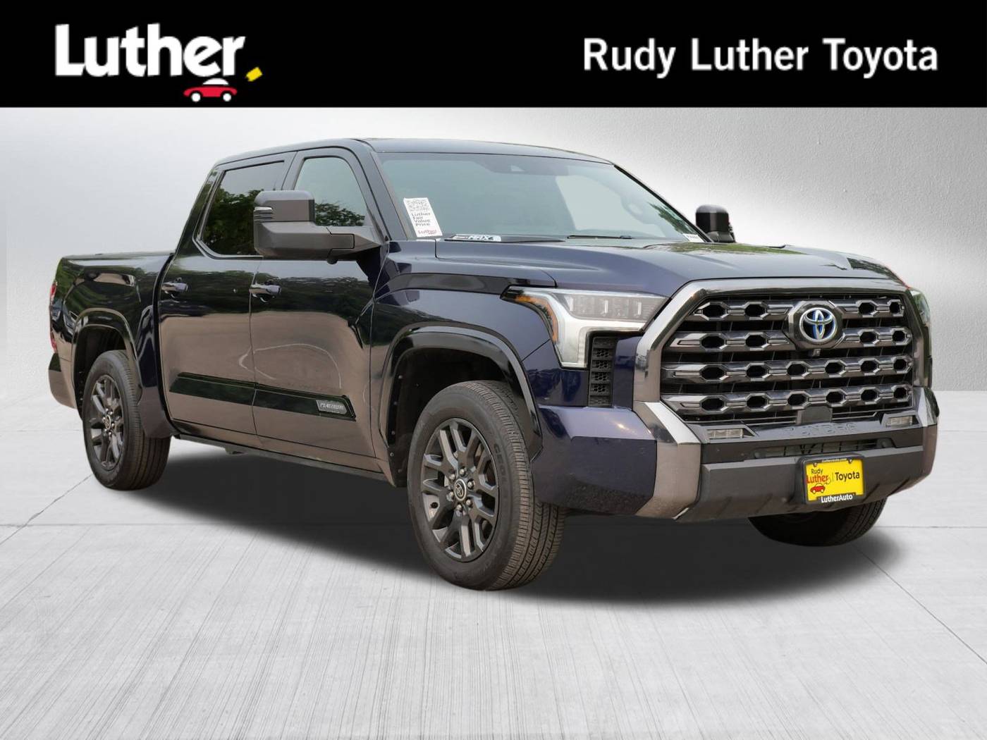 2022 Toyota Tundra Hybrid Platinum — Pickup Truck — 24,638 mi — Golden Valley, MN