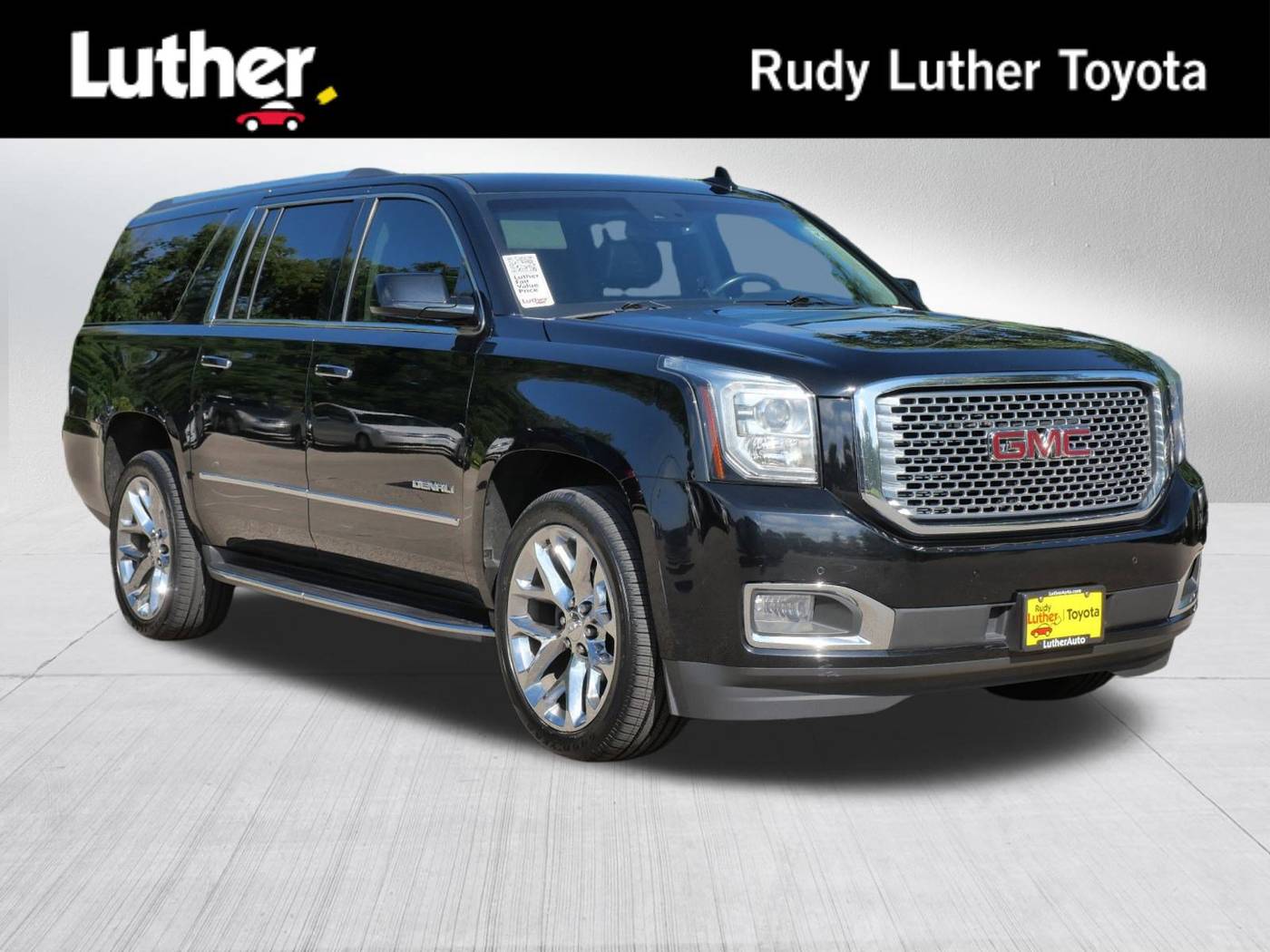 2017 GMC Yukon Denali — SUV — 121,545 mi — Golden Valley, MN