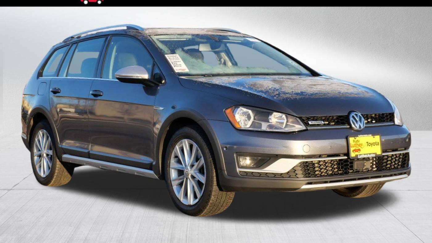 2017 Volkswagen Golf Alltrack SE — Wagon — 106,233 mi — Golden Valley, MN