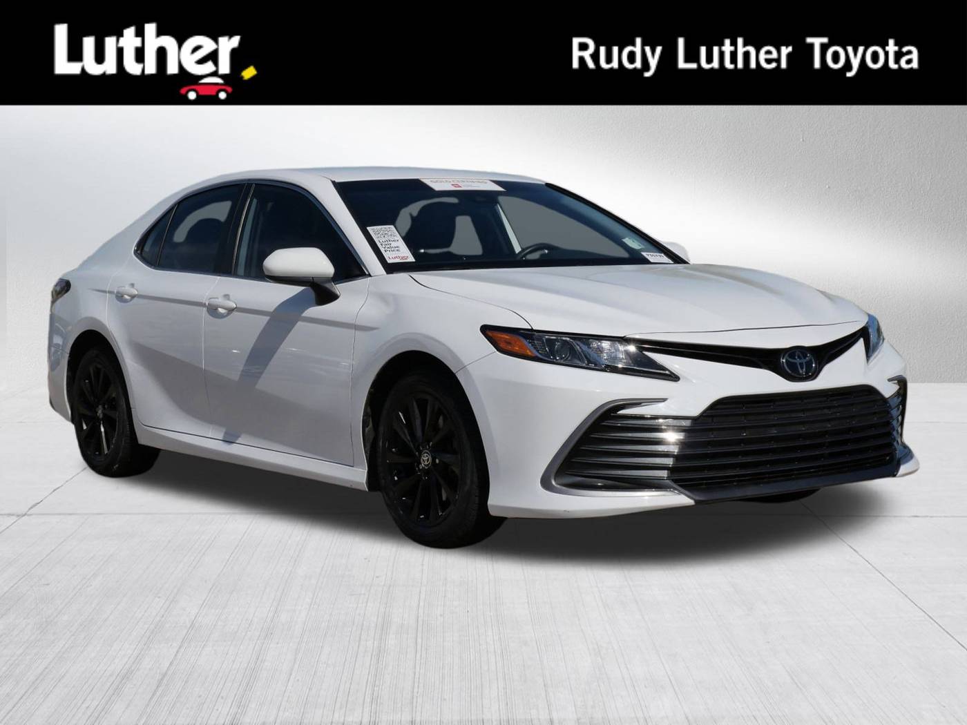 2023 Toyota Camry LE — Sedan — 34,466 mi — Golden Valley, MN