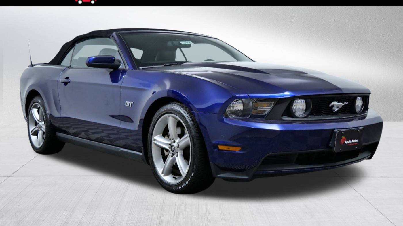 2010 Ford Mustang GT — Convertible — 58,805 mi — Golden Valley, MN