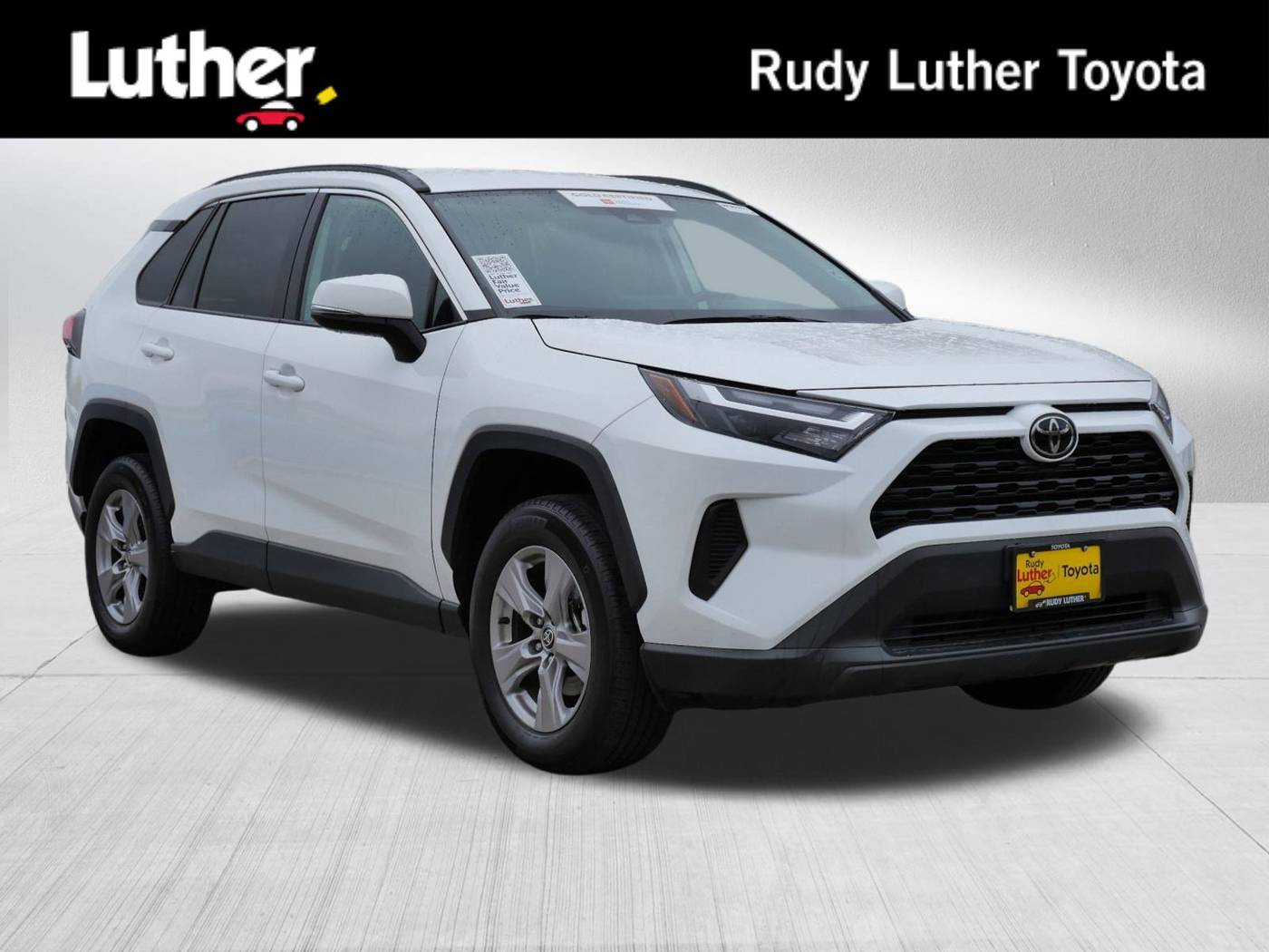 2022 Toyota RAV4 XLE — SUV — 37,170 mi — Golden Valley, MN