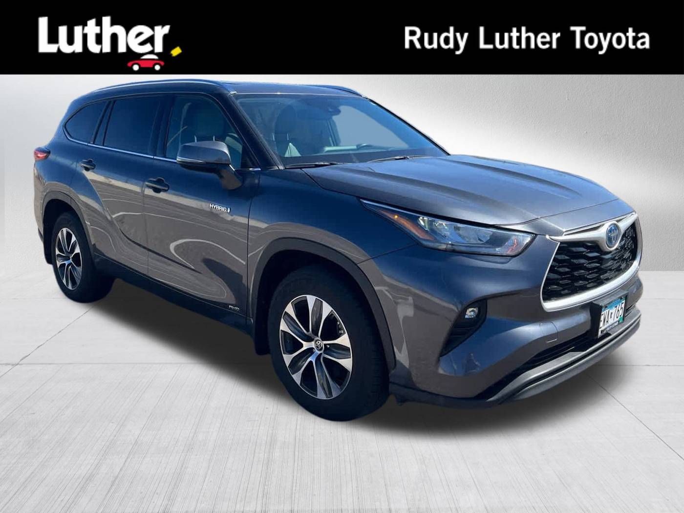 2020 Toyota Highlander Hybrid XLE — SUV — 88,173 mi — Golden Valley, MN