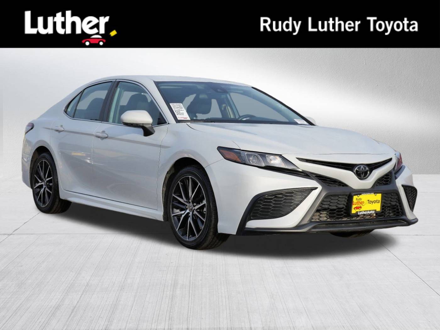2023 Toyota Camry SE — Sedan — 55,610 mi — Golden Valley, MN