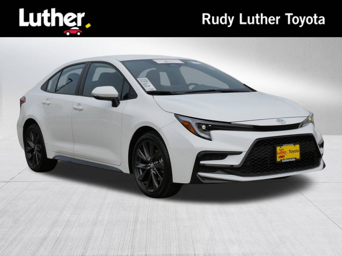 2023 Toyota Corolla SE — Sedan — 6,743 mi — Golden Valley, MN