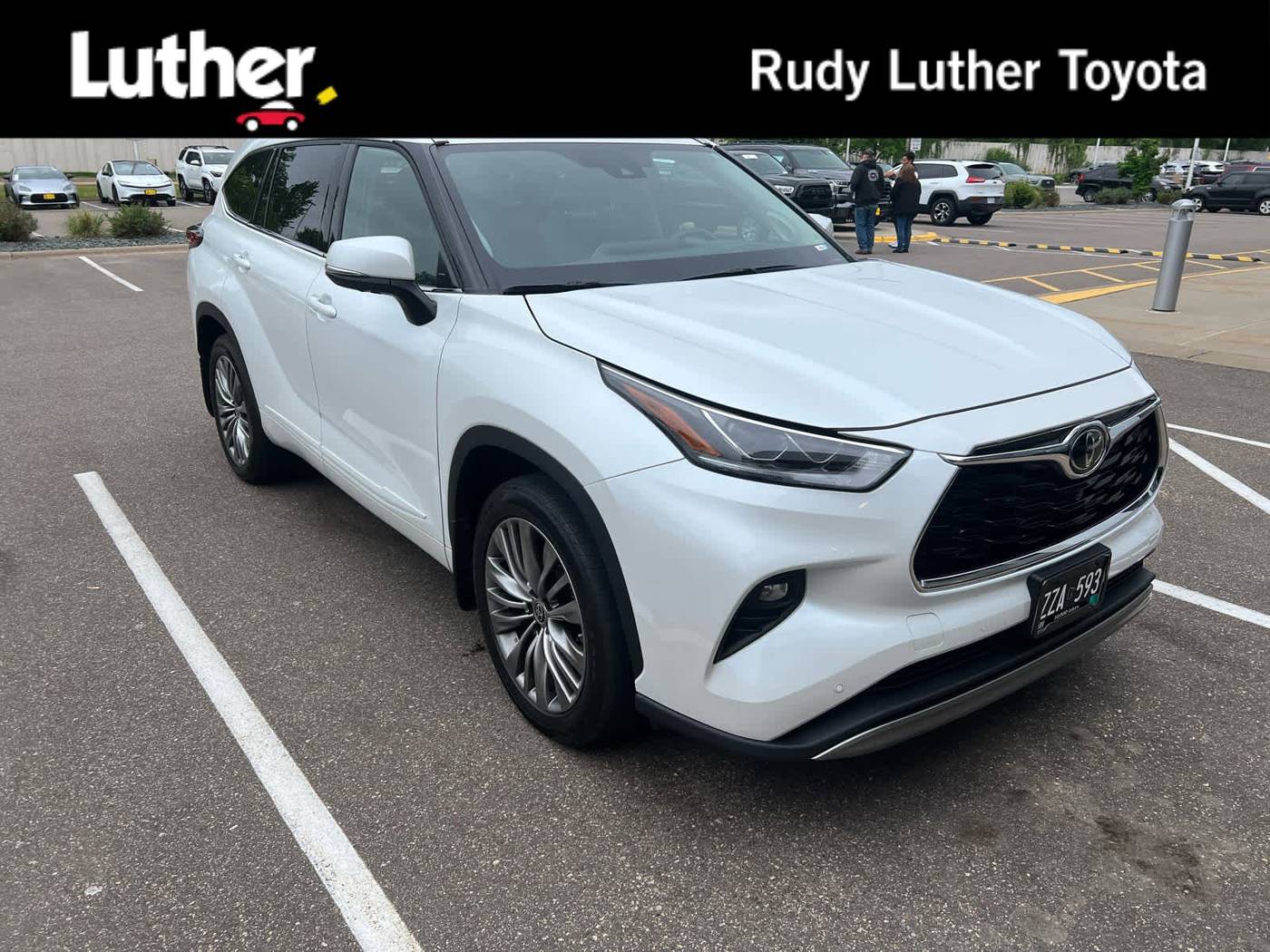 2022 Toyota Highlander Platinum — SUV — 40,461 mi — Golden Valley, MN