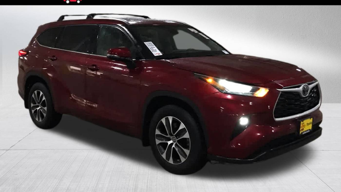 2020 Toyota Highlander XLE — SUV — 39,582 mi — Golden Valley, MN