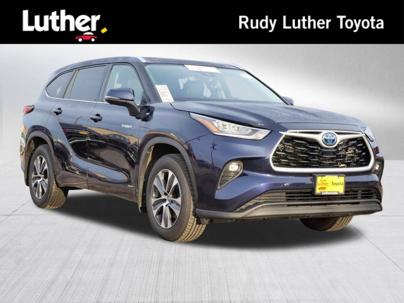 2020 Toyota Highlander Hybrid XLE — SUV — 70,895 mi — Golden Valley, MN