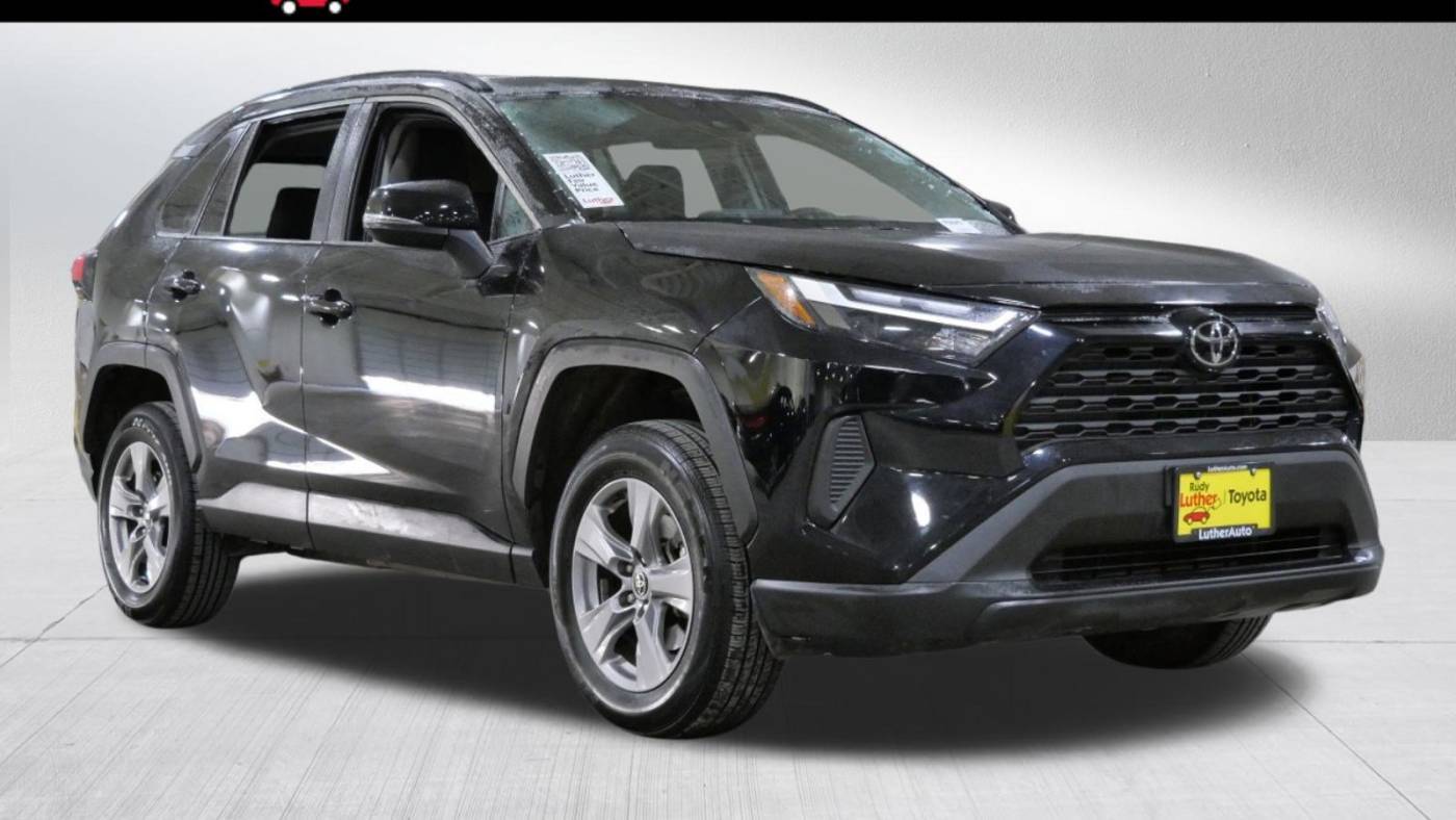 2022 Toyota RAV4 XLE — SUV — 43,094 mi — Golden Valley, MN
