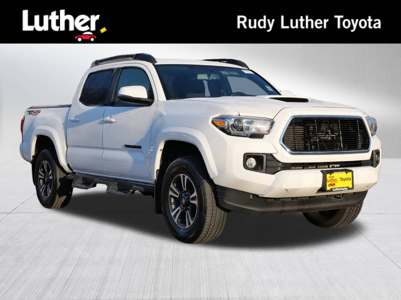 2017 Toyota Tacoma TRD Sport — Pickup Truck — 111,137 mi — Golden Valley, MN