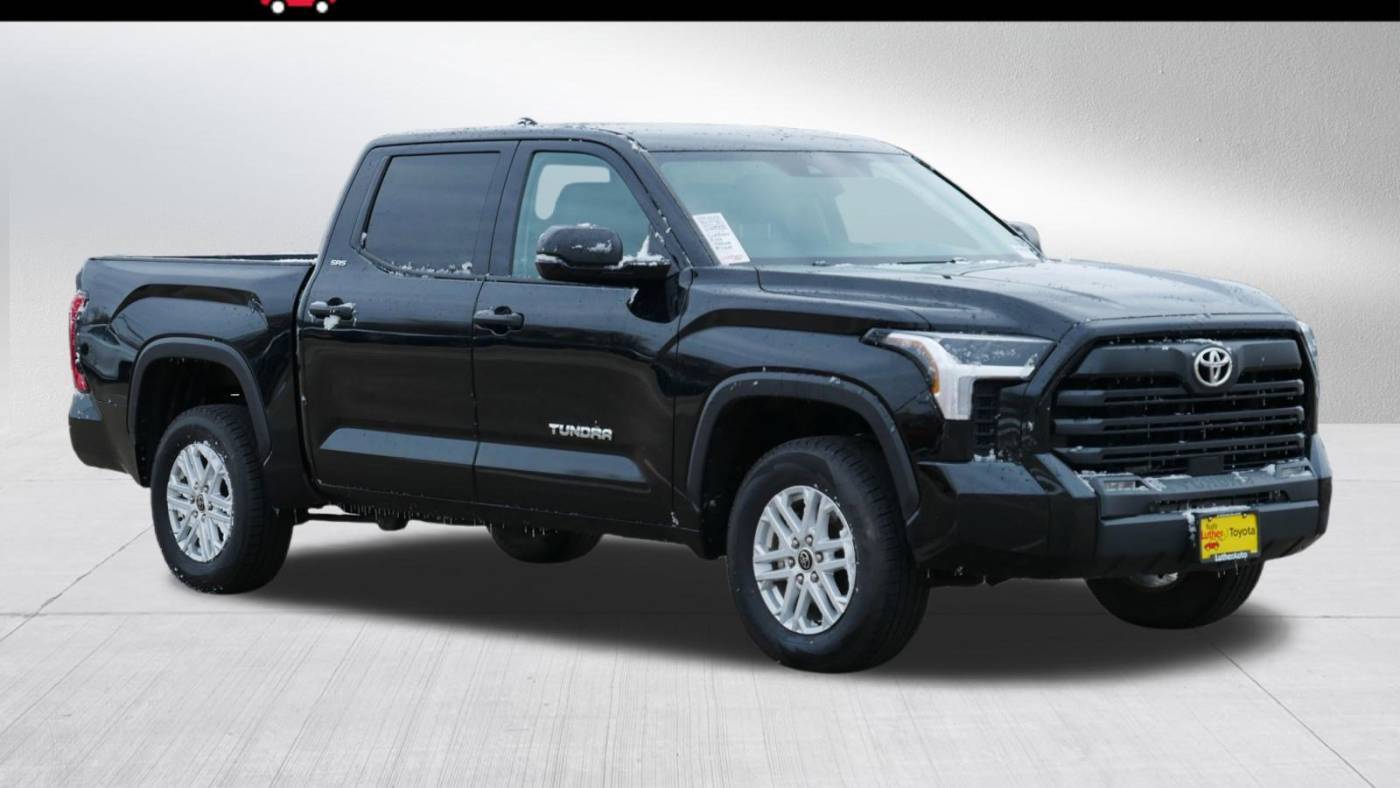 2022 Toyota Tundra SR5