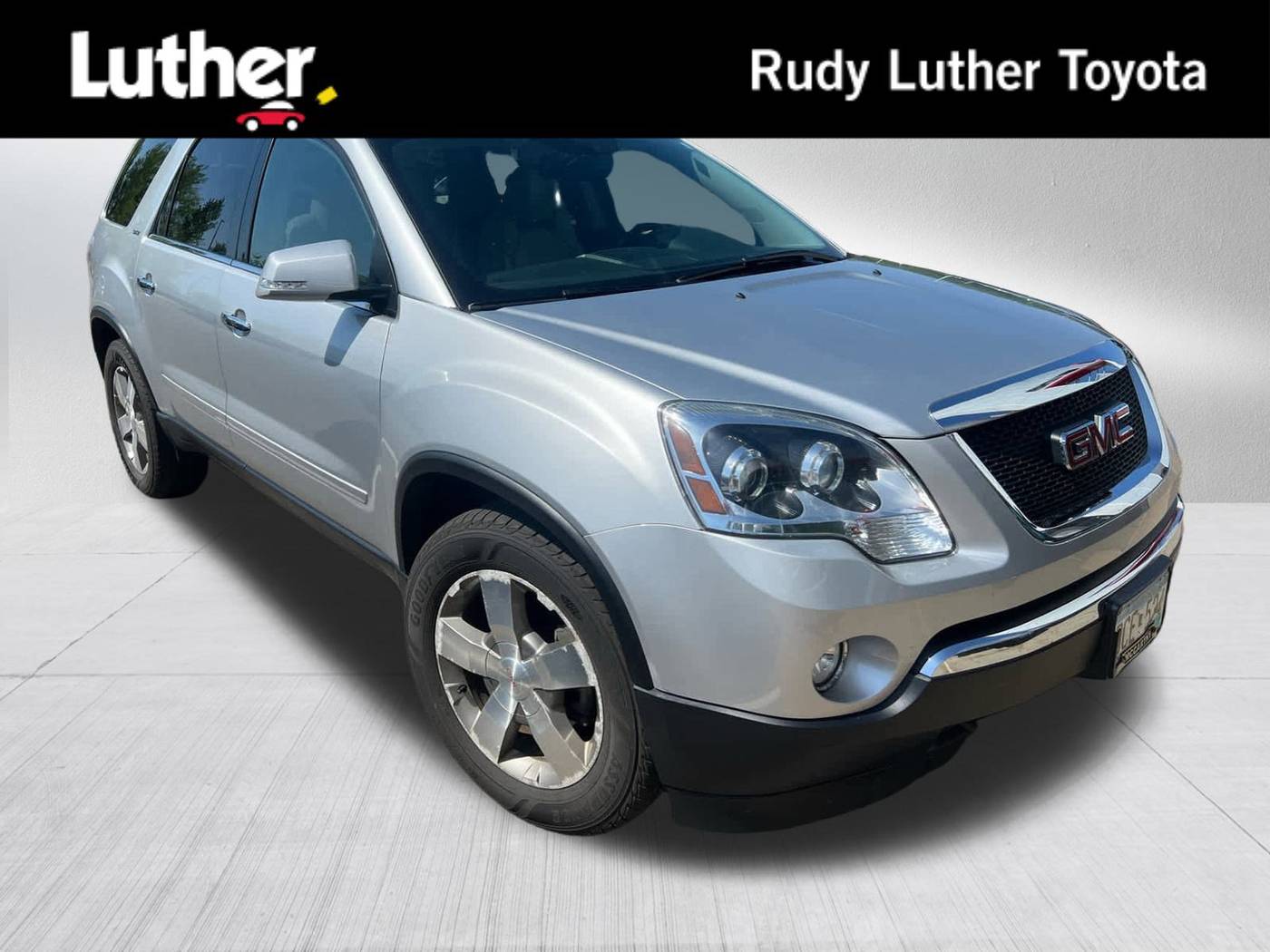 2012 GMC Acadia SLT — SUV — 111,053 mi — Golden Valley, MN