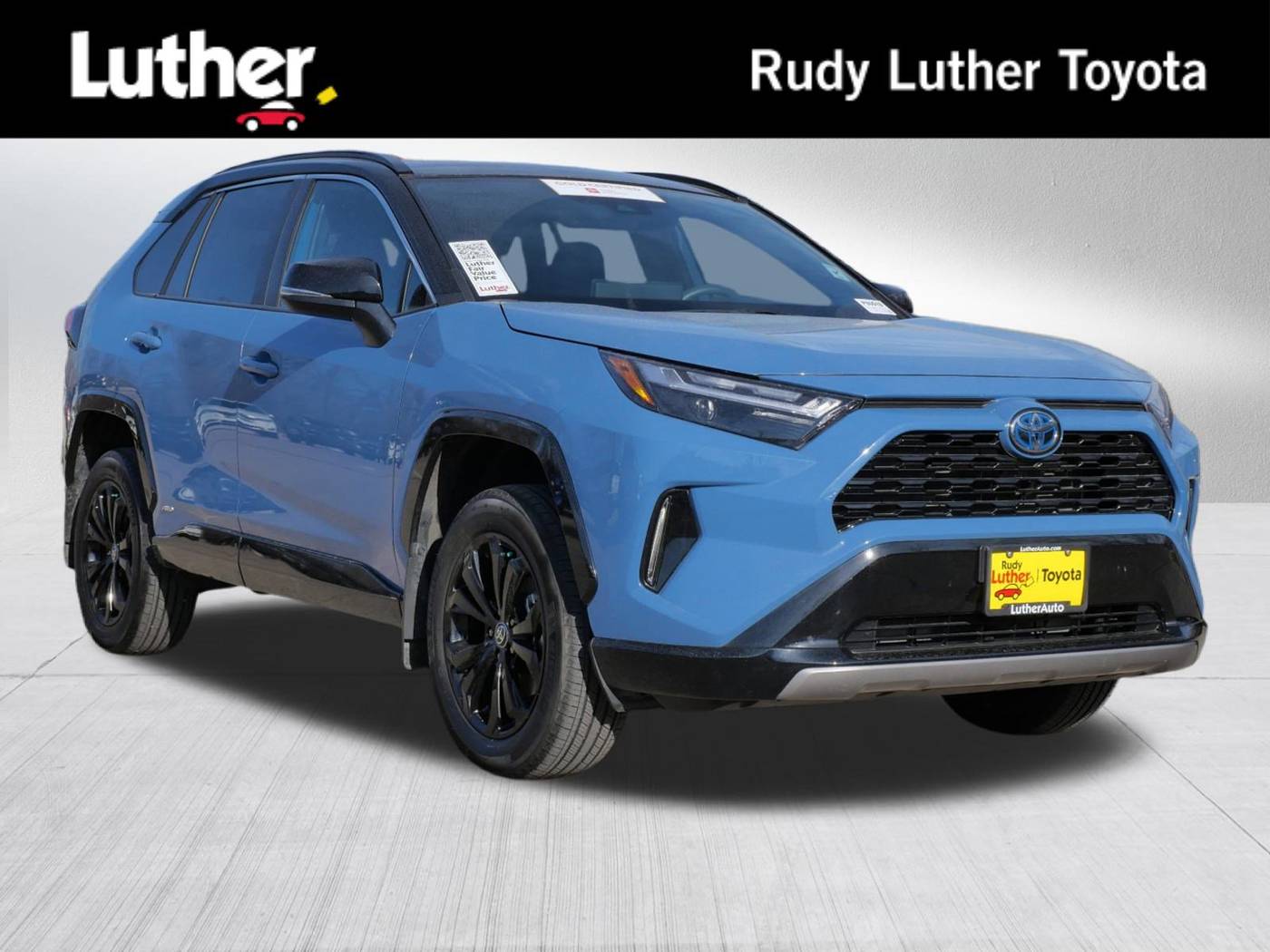 2024 Toyota RAV4 Hybrid XSE — SUV — 10,909 mi — Golden Valley, MN