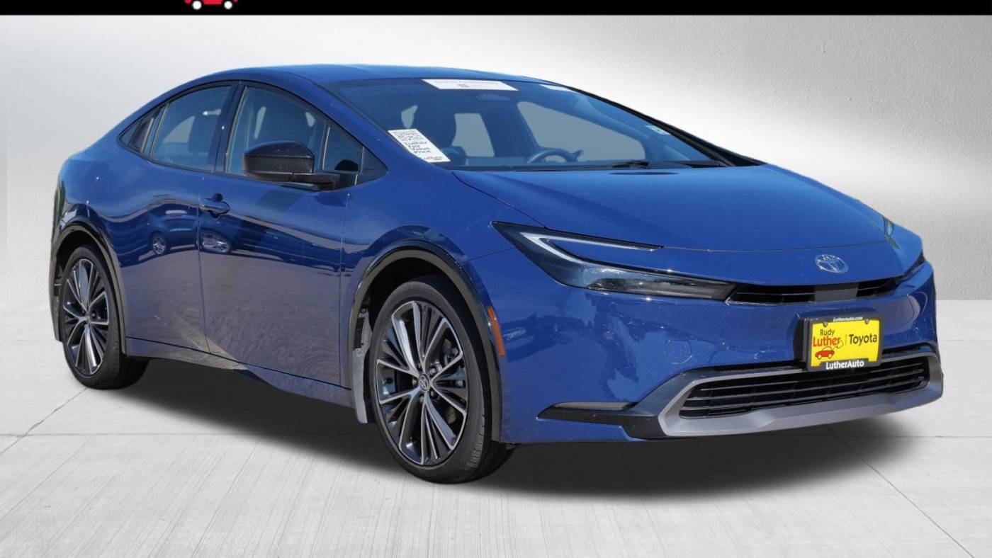 2023 Toyota Prius XLE