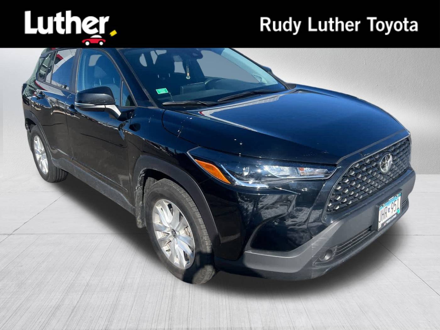 2022 Toyota Corolla Cross LE — SUV — 30,645 mi — Golden Valley, MN