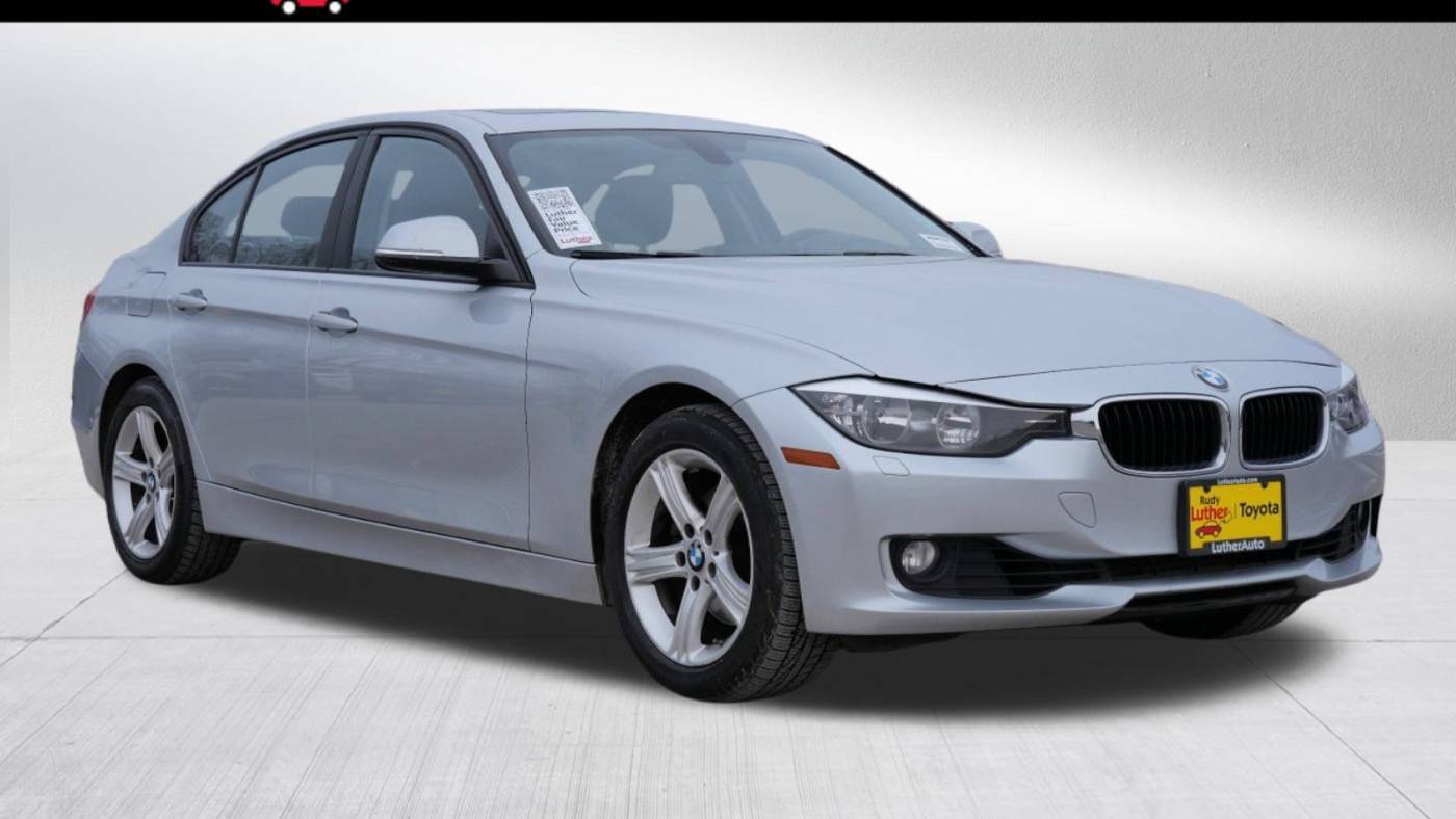 2014 BMW 3 Series 328i — Sedan — 130,941 mi — Golden Valley, MN
