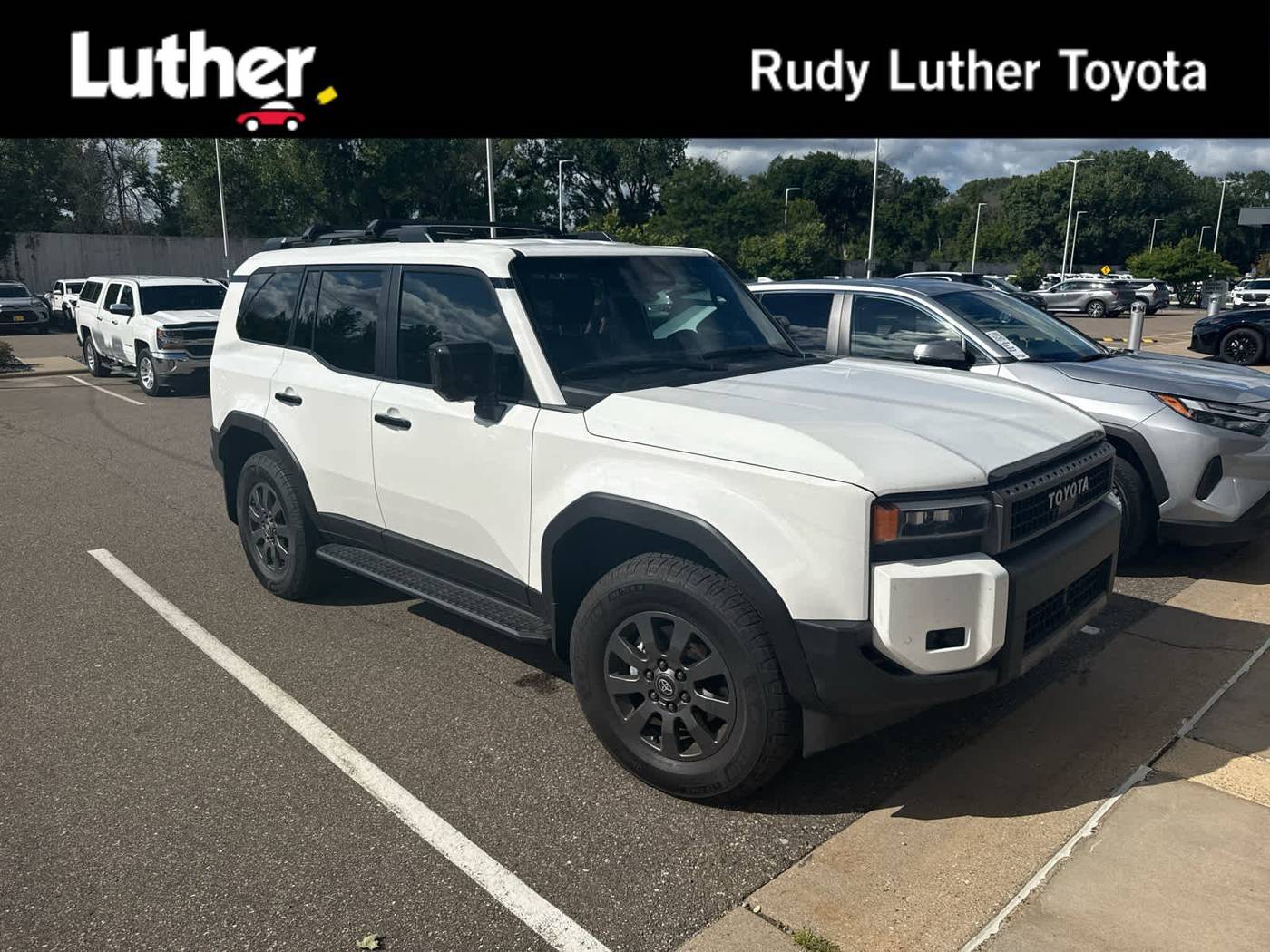 2025 Toyota Land Cruiser Base — SUV — 2,436 mi — Golden Valley, MN