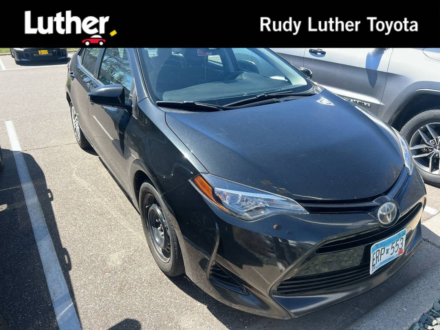 2017 Toyota Corolla LE — Sedan — 118,159 mi — Golden Valley, MN