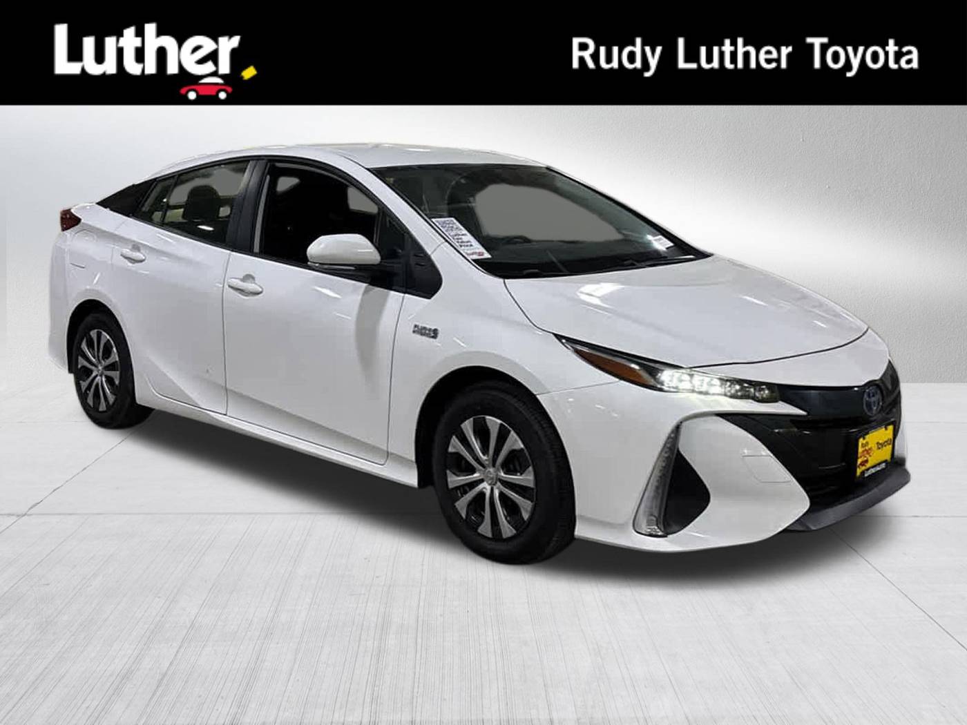 2022 Toyota Prius Prime LE — Hatchback — 2,503 mi — Golden Valley, MN