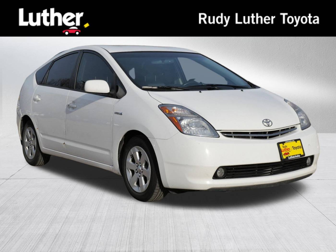 2009 Toyota Prius Base — Sedan — 114,161 mi — Golden Valley, MN