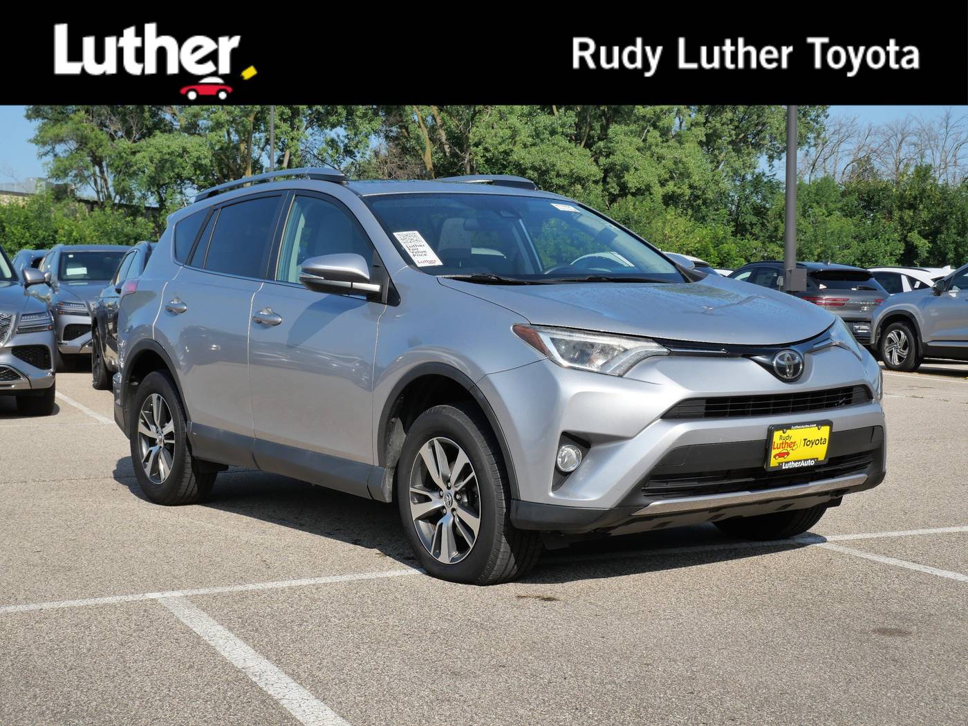 2017 Toyota RAV4 XLE — SUV — 125,796 mi — Golden Valley, MN