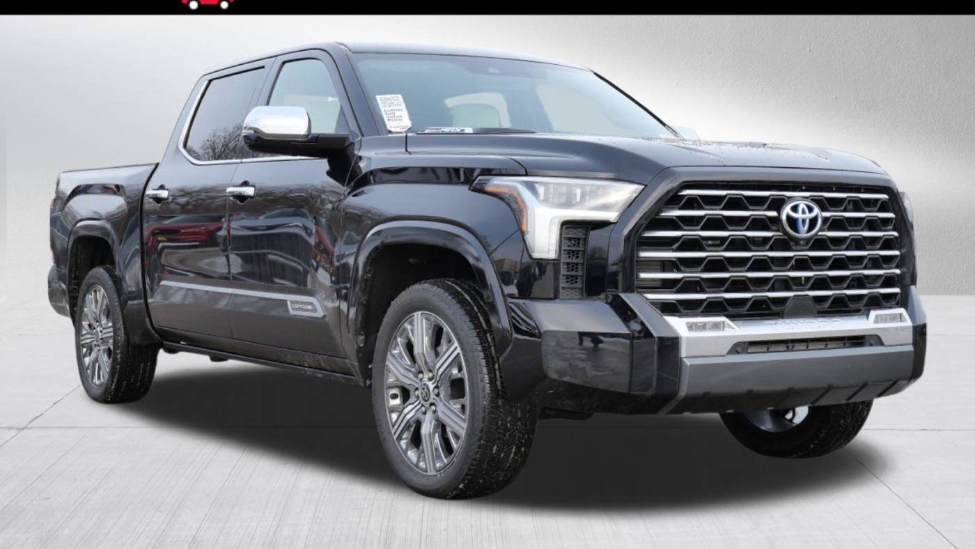 2024 Toyota Tundra Capstone HV