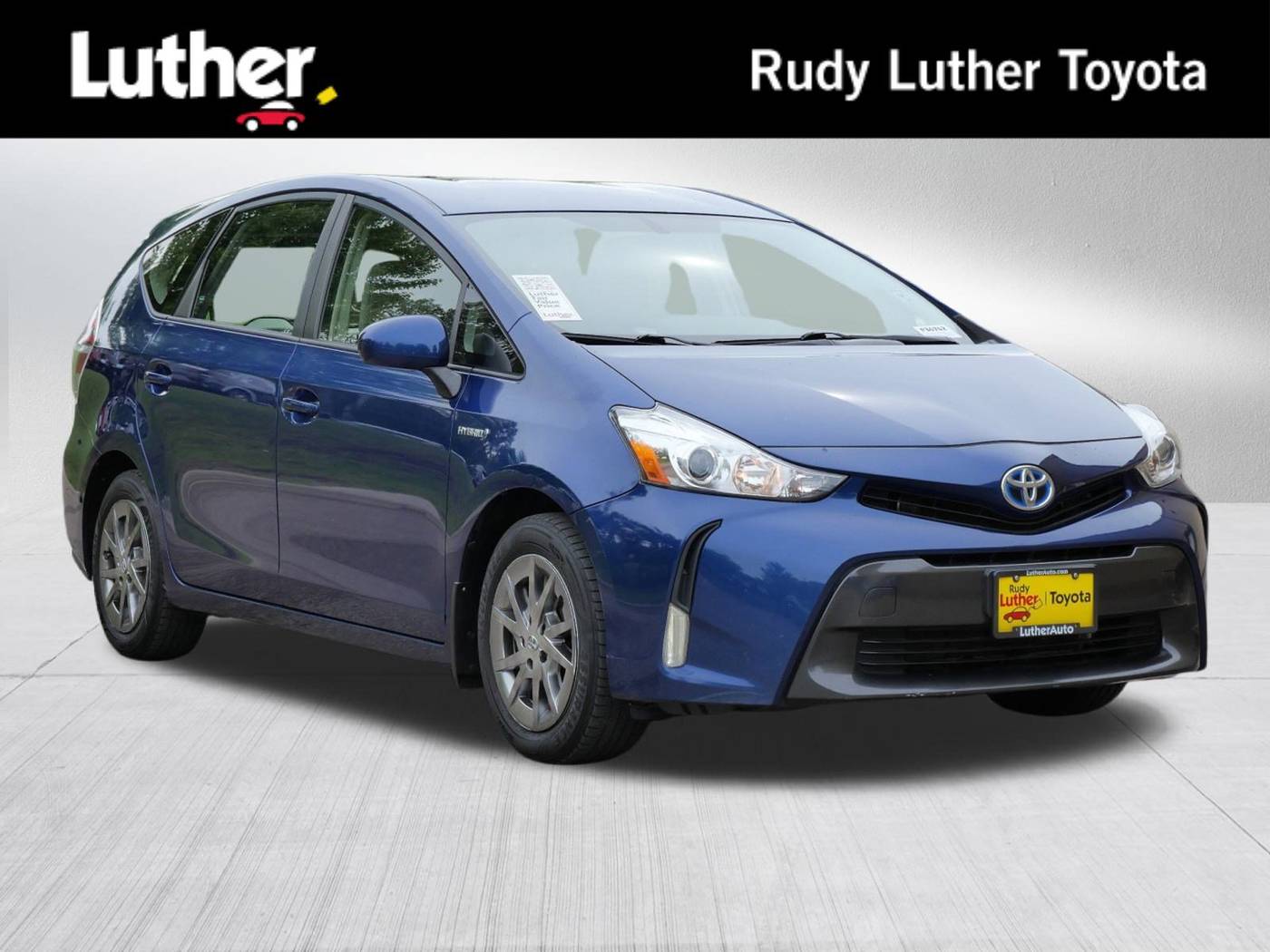 2017 Toyota Prius v Four — Wagon — 123,182 mi — Golden Valley, MN