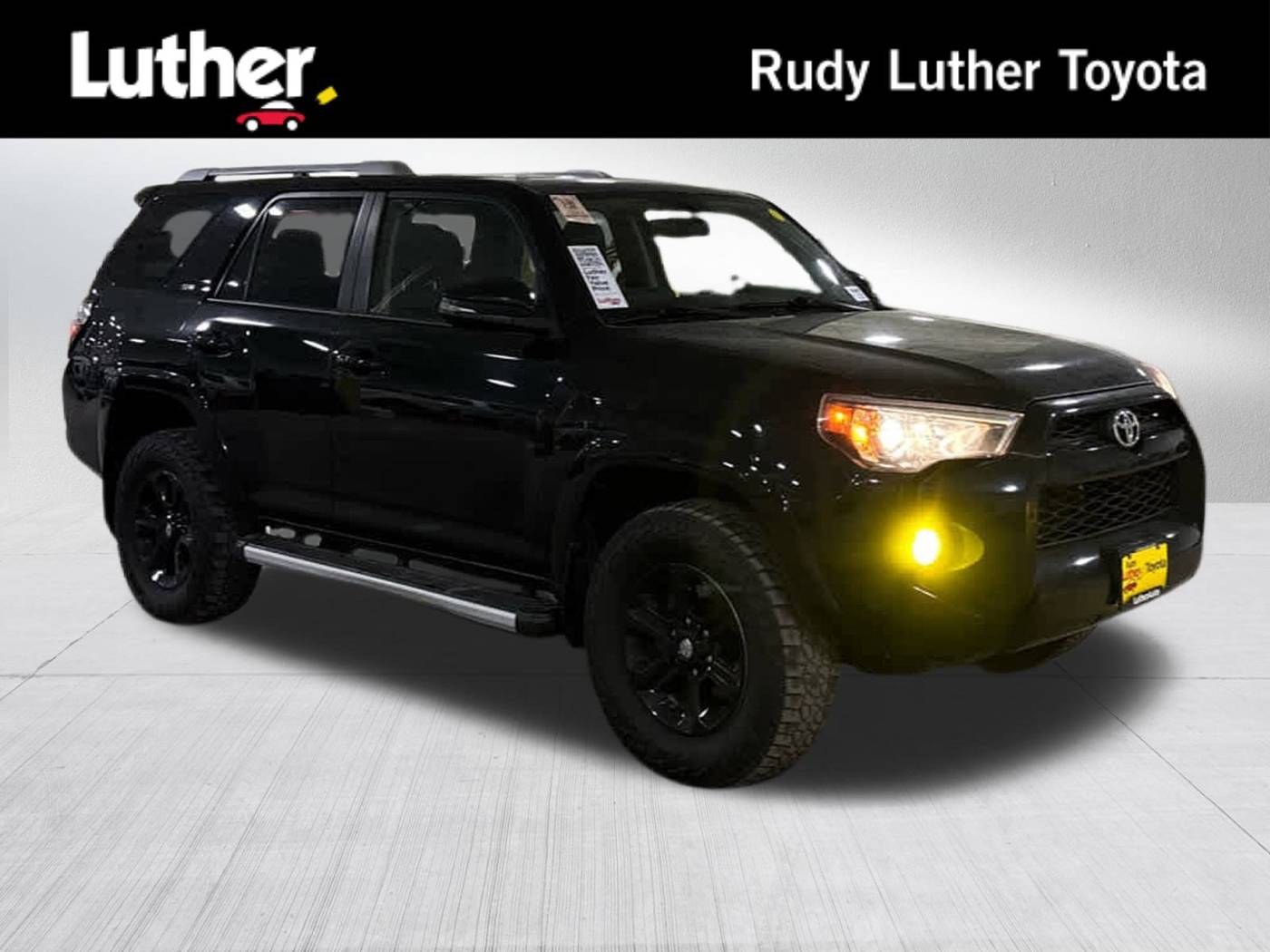 2017 Toyota 4Runner SR5 Premium — SUV — 105,079 mi — Golden Valley, MN