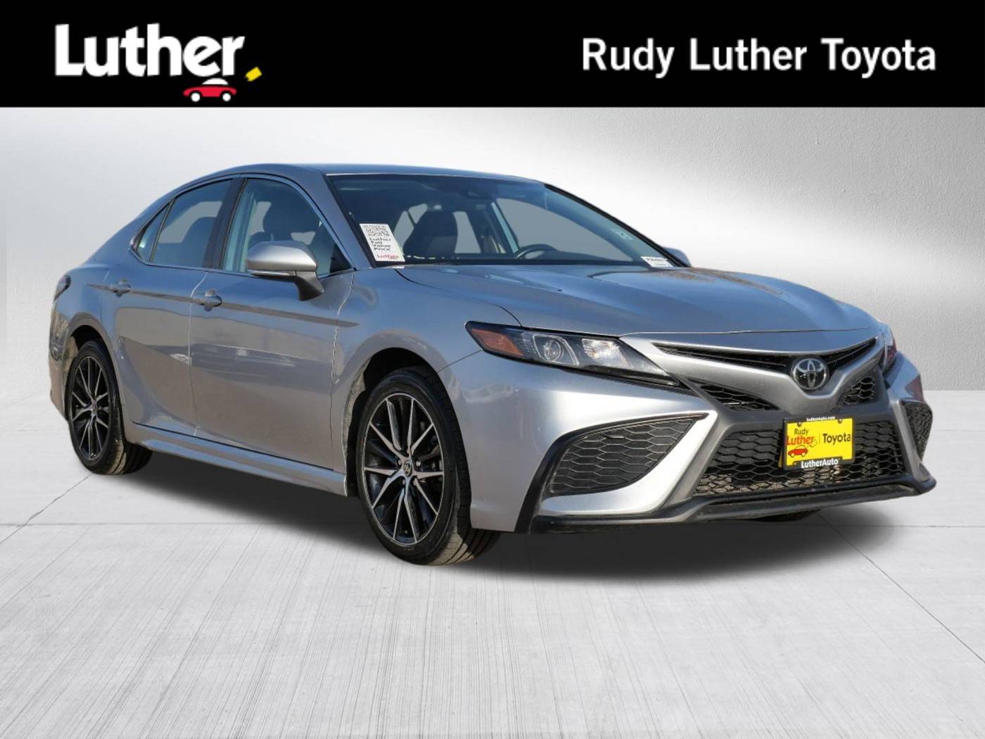 2023 Toyota Camry SE — Sedan — 52,002 mi — Golden Valley, MN