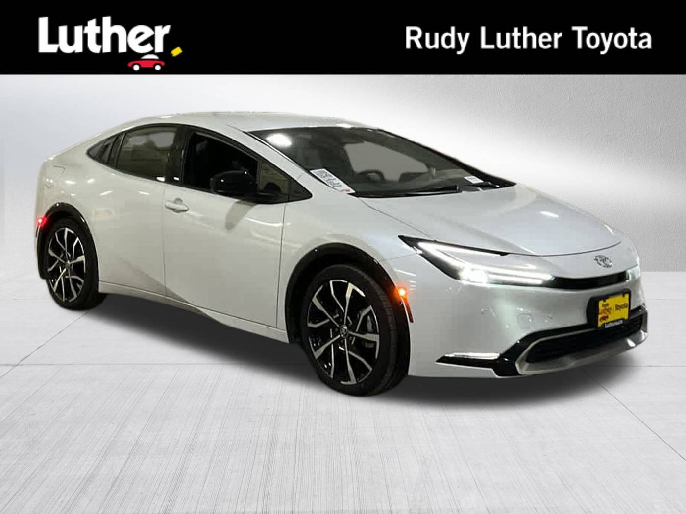 2024 Toyota Prius Prime XSE — Hatchback — 1,634 mi — Golden Valley, MN