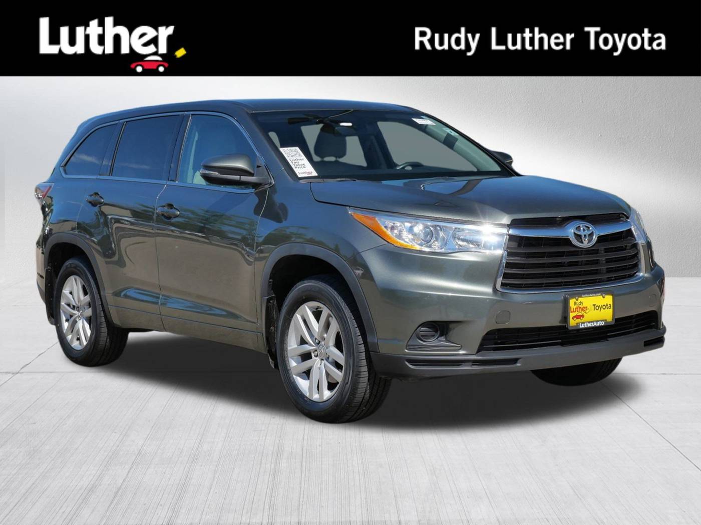 2014 Toyota Highlander LE V6 — SUV — 115,841 mi — Golden Valley, MN
