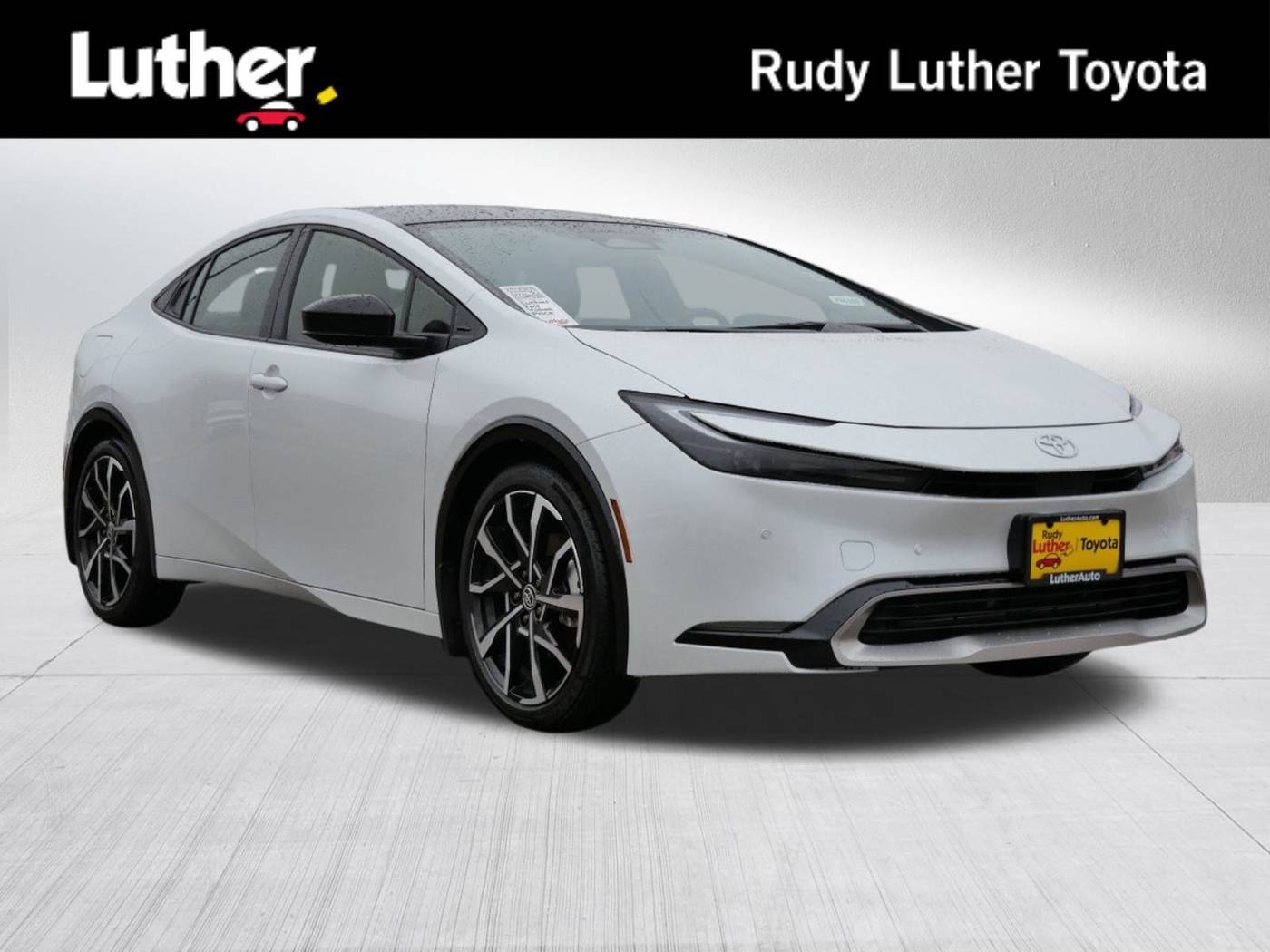 2024 Toyota Prius Prime XSE — Hatchback — 1,081 mi — Golden Valley, MN
