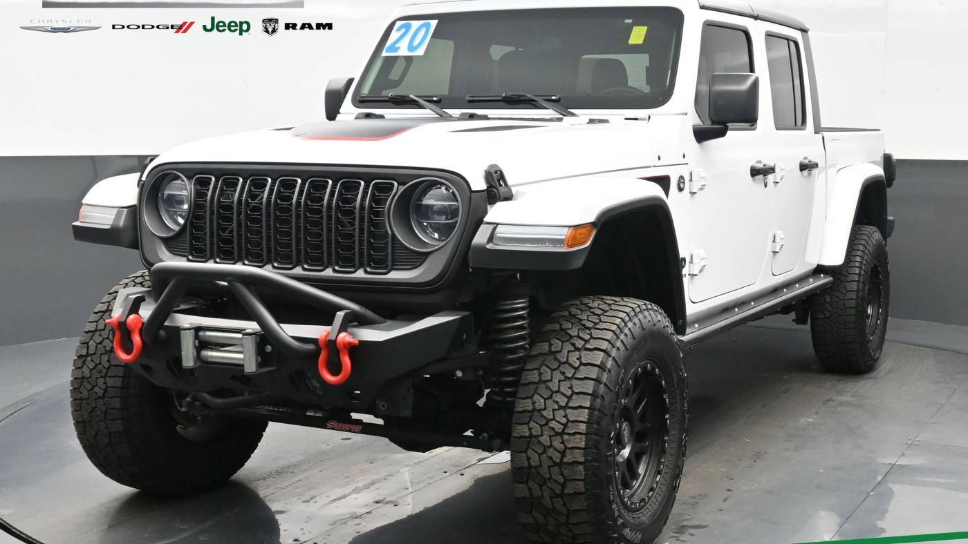 2020 Jeep Gladiator Sport S — Pickup Truck — 75,846 mi — Streamwood, IL