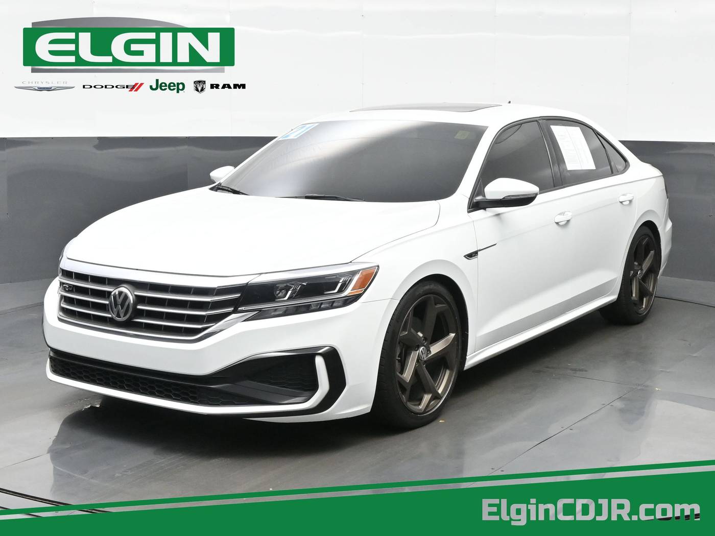 2021 Volkswagen Passat R-Line — Sedan — 47,254 mi — Streamwood, IL