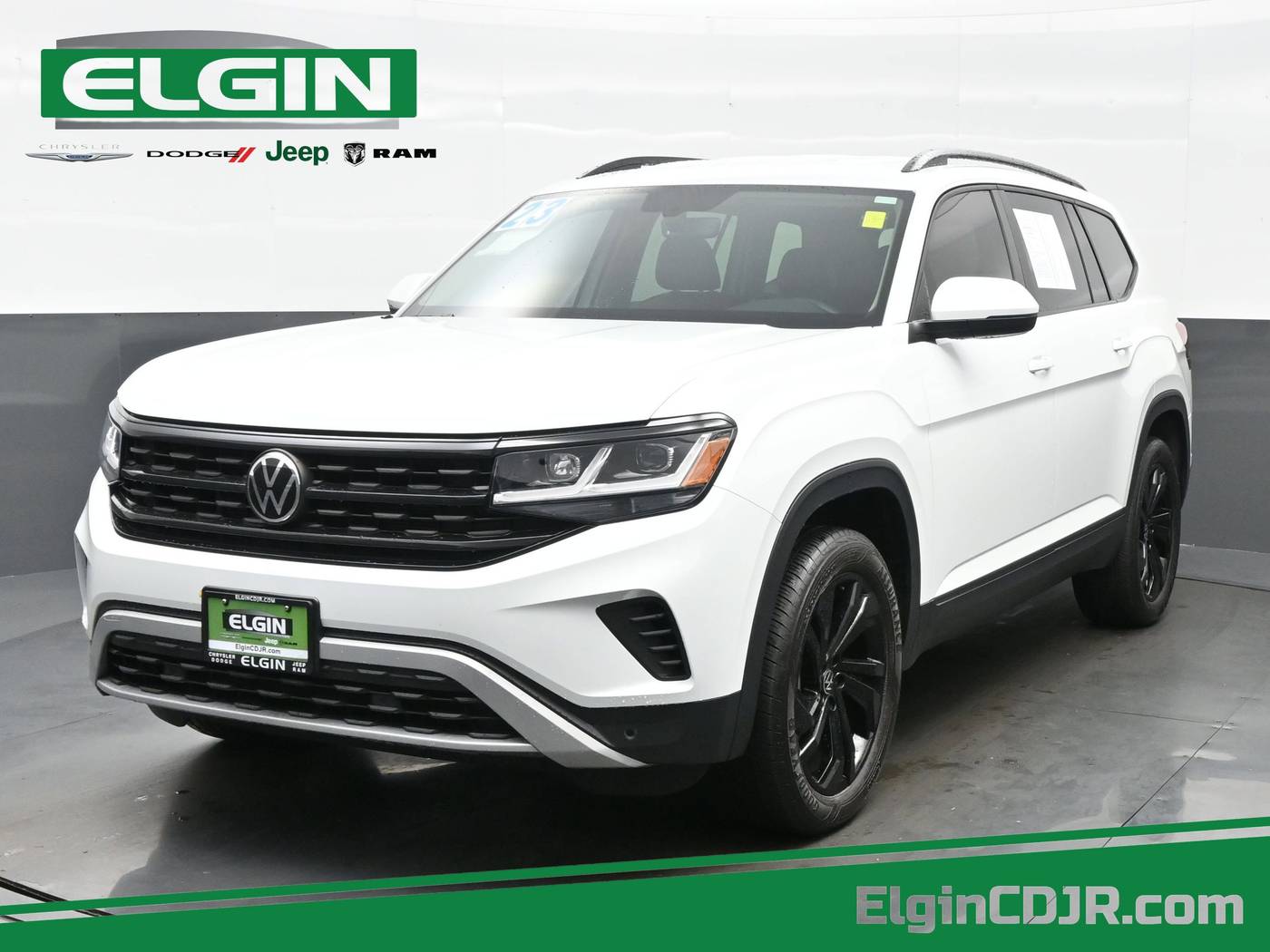 2023 Volkswagen Atlas SE with Technology — SUV — 28,695 mi — Streamwood, IL