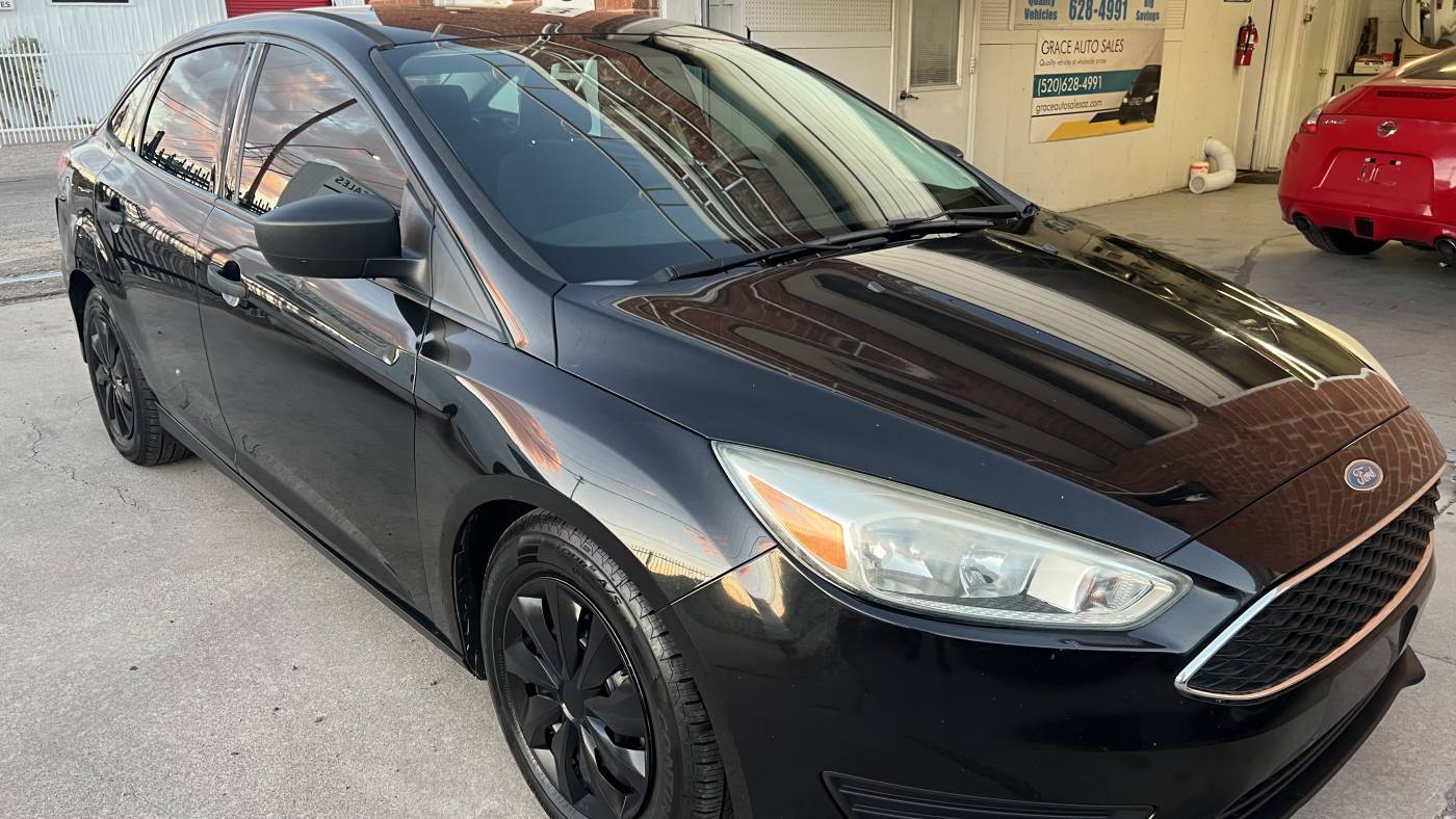 2015 Ford Focus S — Sedan — 60,104 mi — Tucson, AZ