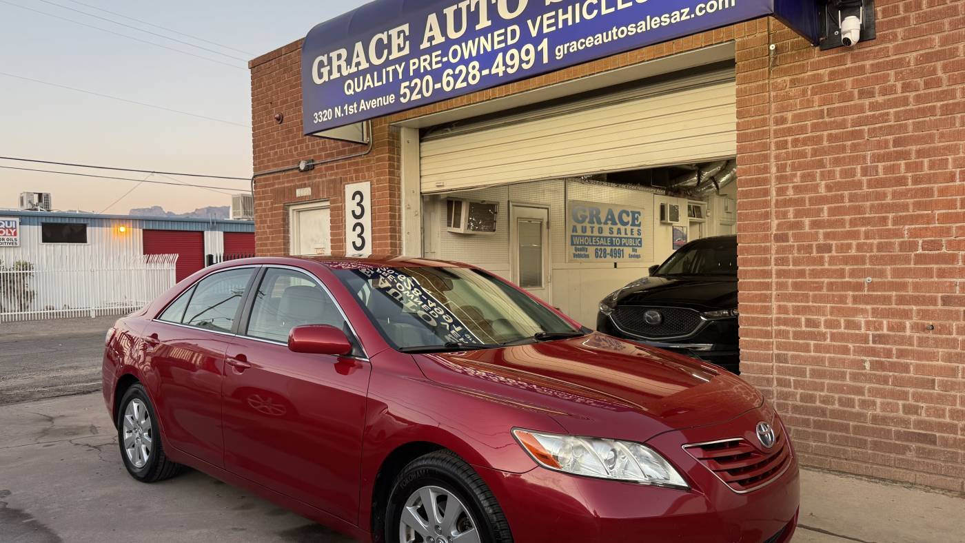 2007 Toyota Camry XLE — Sedan — 136,343 mi — Tucson, AZ