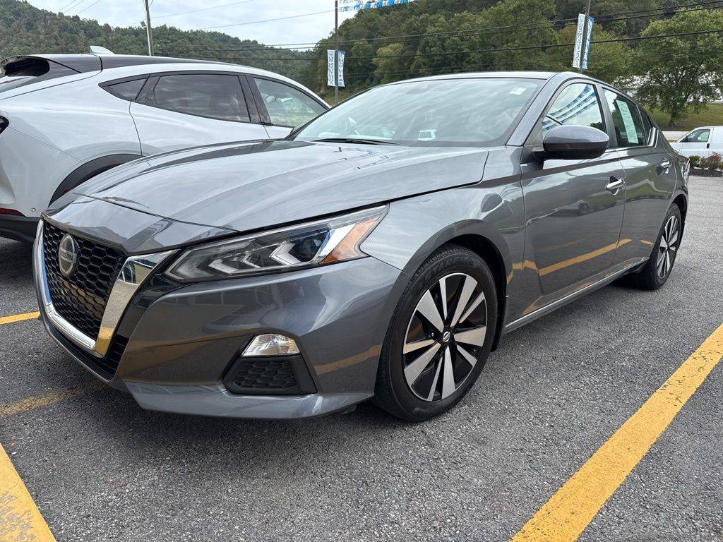 2022 Nissan Altima SV — Sedan — 118,888 mi — Ivel, KY