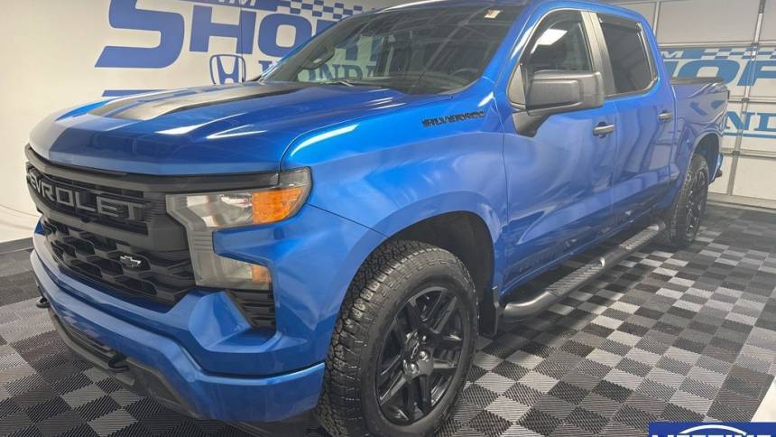 2022 Chevrolet Silverado 1500 Custom — Pickup Truck — 19,606 mi — Ivel, KY
