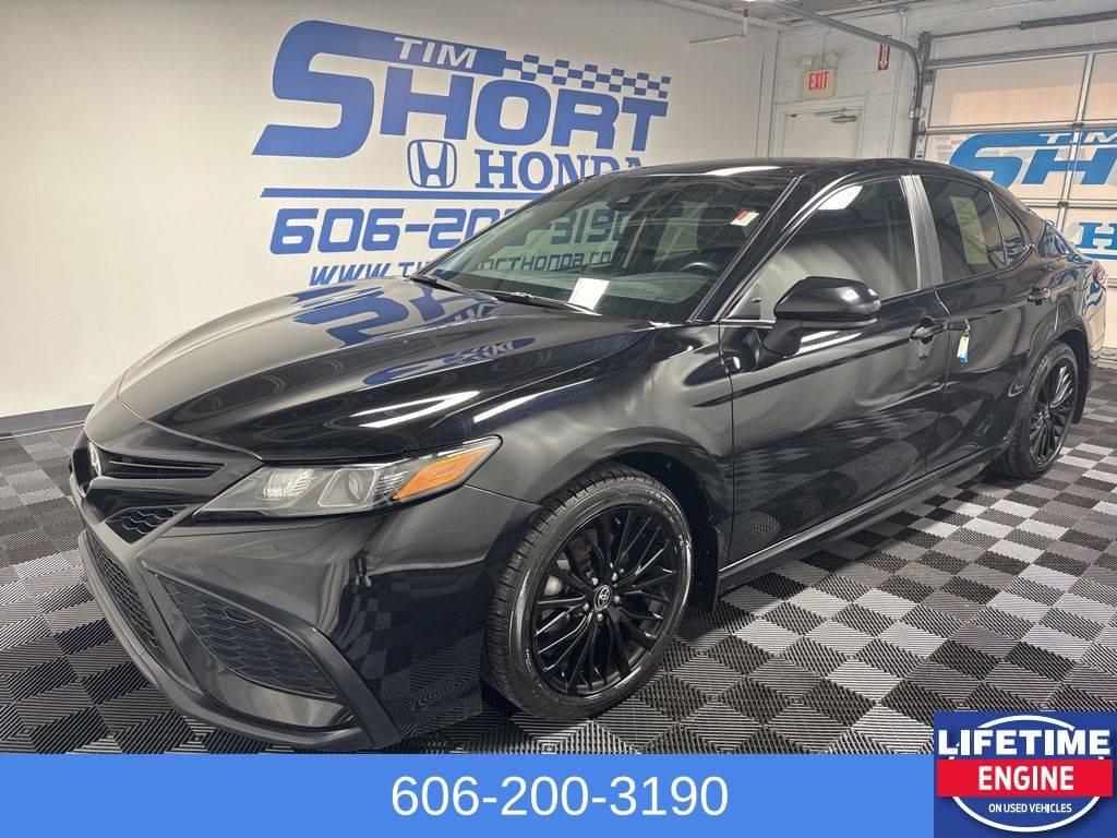 2021 Toyota Camry SE Nightshade — Sedan — 48,000 mi — Ivel, KY