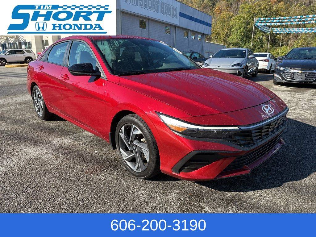 2025 Hyundai Elantra SEL Sport — Sedan — 15,635 mi — Ivel, KY