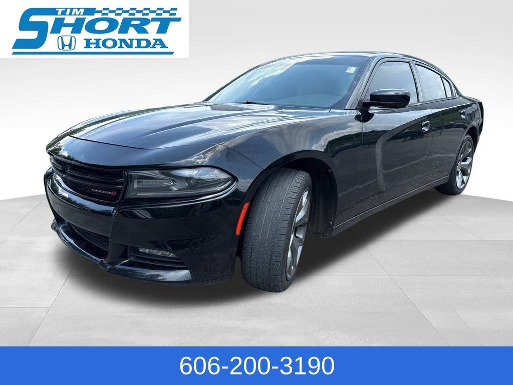 2015 Dodge Charger SXT — Sedan — 160,646 mi — Ivel, KY